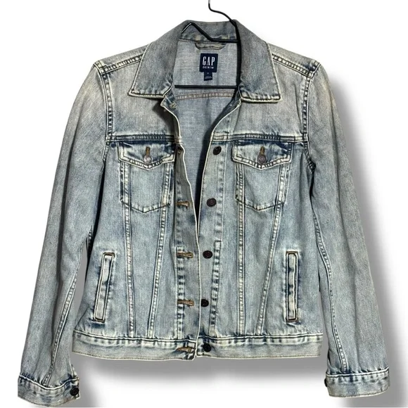 GAP Blue Light Wash Denim Slim Fit Button Front Closure Jacket With Four Pockets - Picture 14 of 16
